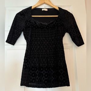 Anthropologie | Meadow Rue velvet top (size XS)